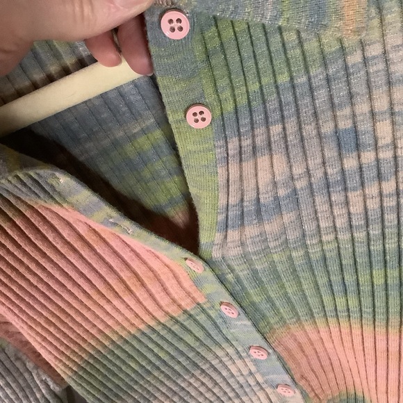 Urban Outfitters space dyed long sleeve cropped button down top size xl - Picture 3 of 8